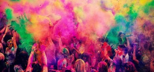holi